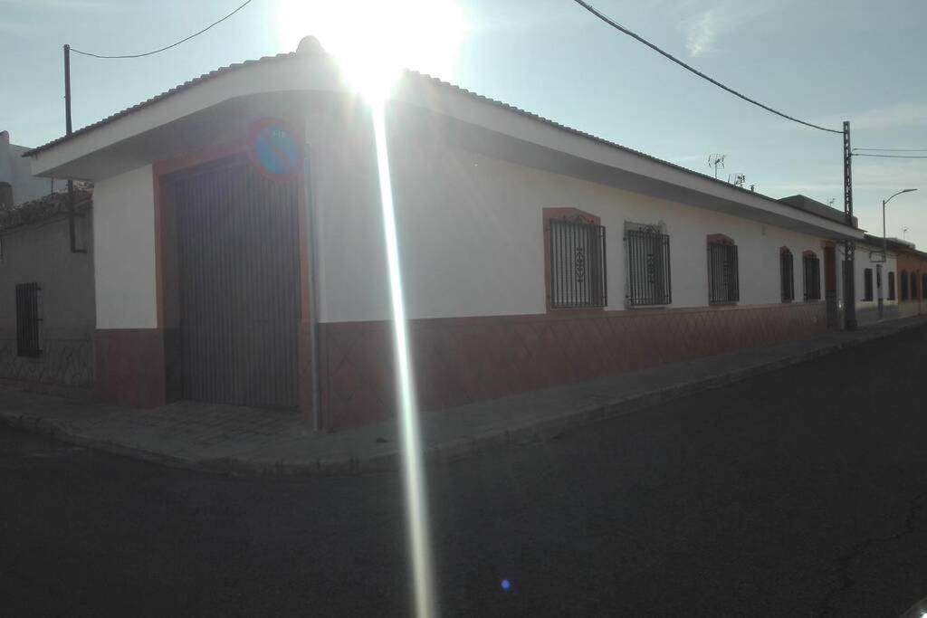 Vivienda Vacacional El Molino Argamasilla De Alba Bagian luar foto